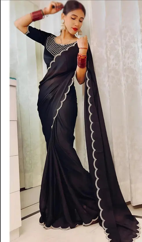 Labheshwari Black Printed Georgette Saree