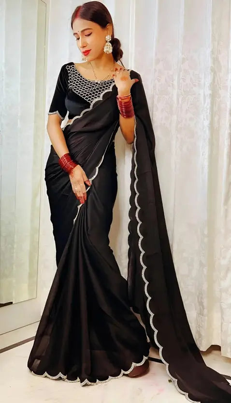 Labheshwari Black Printed Georgette Saree